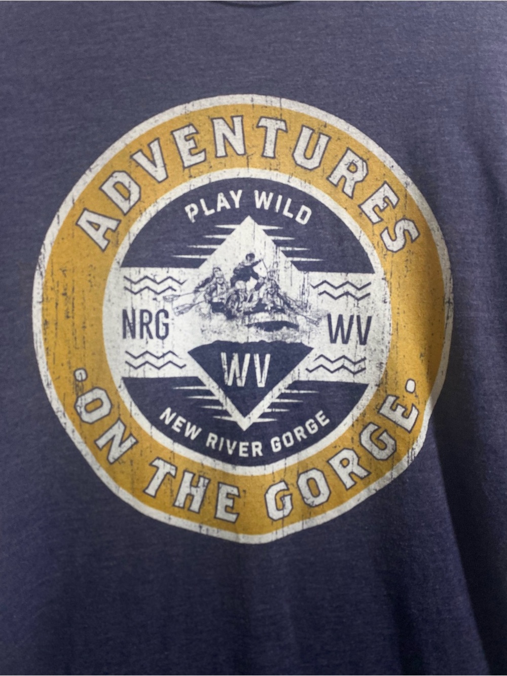 Unwind by League Adventures on the Gorge Graphic Crew Neck Navy Men Large - Picture 2 of 9